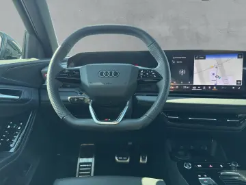 AUDI Q6 e-tron quattro 285 kW S-LINE
