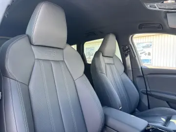 AUDI Q6 e-tron quattro 285 kW S-LINE