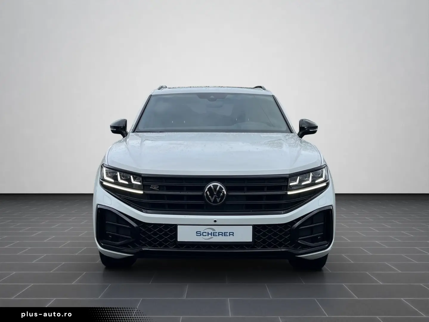 VW Touareg 3.0 TDI V6  R-Line  DSG 4Mot Panoramad.
