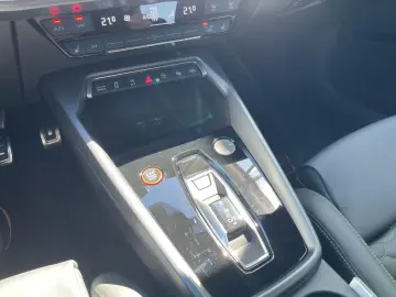 AUDI RS 3 Sportback S tronic DesignPaket Matrix Sport