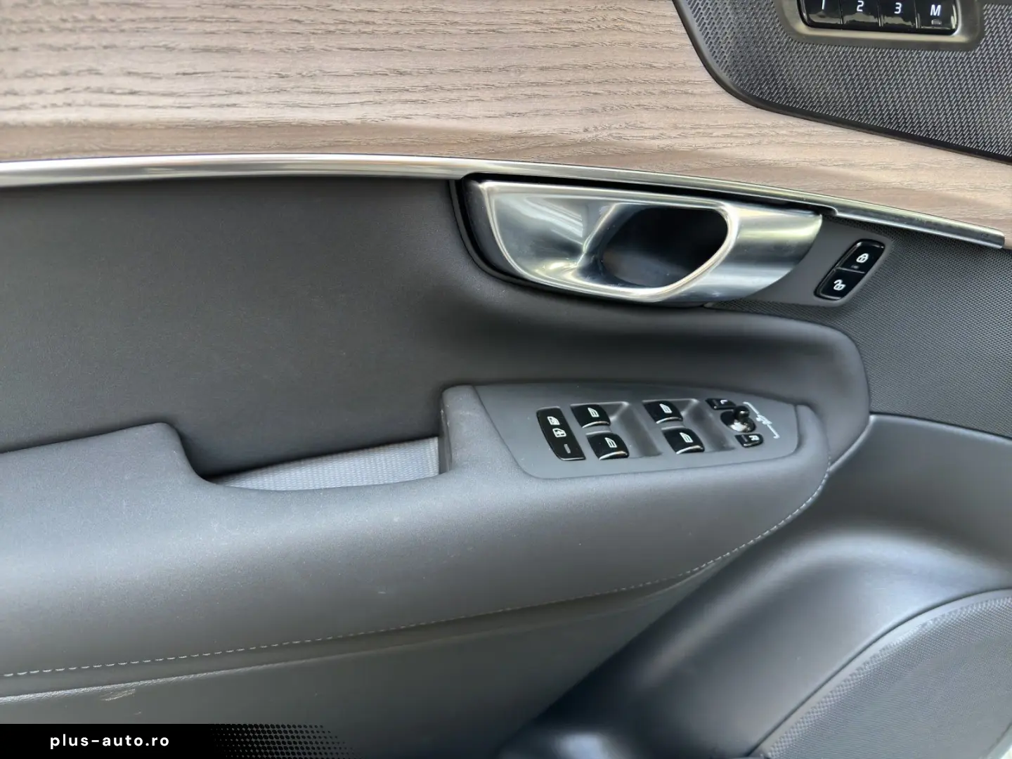 VOLVO XC90 T8 Twin Engine PHEV Plus Dark Recharge ACC