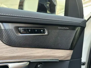 VOLVO XC90 T8 Twin Engine PHEV Plus Dark Recharge ACC