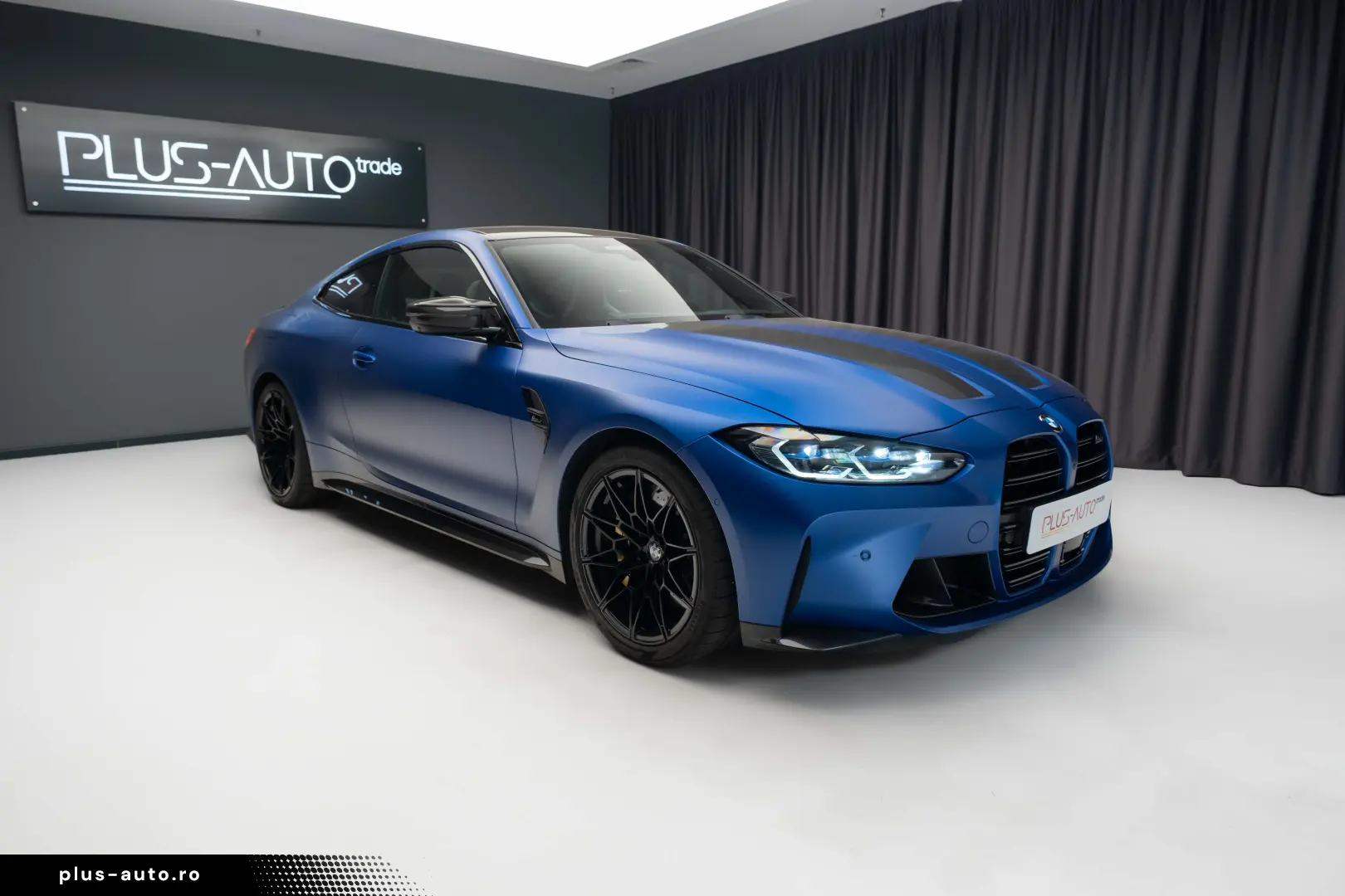 BMW M4 COMPETITION