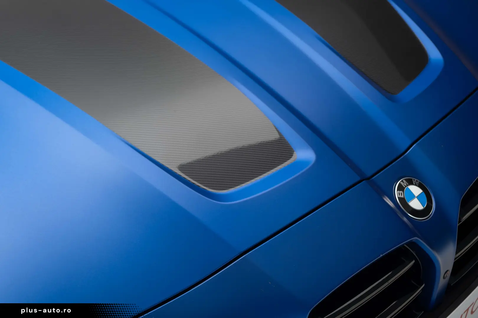 BMW M4 COMPETITION