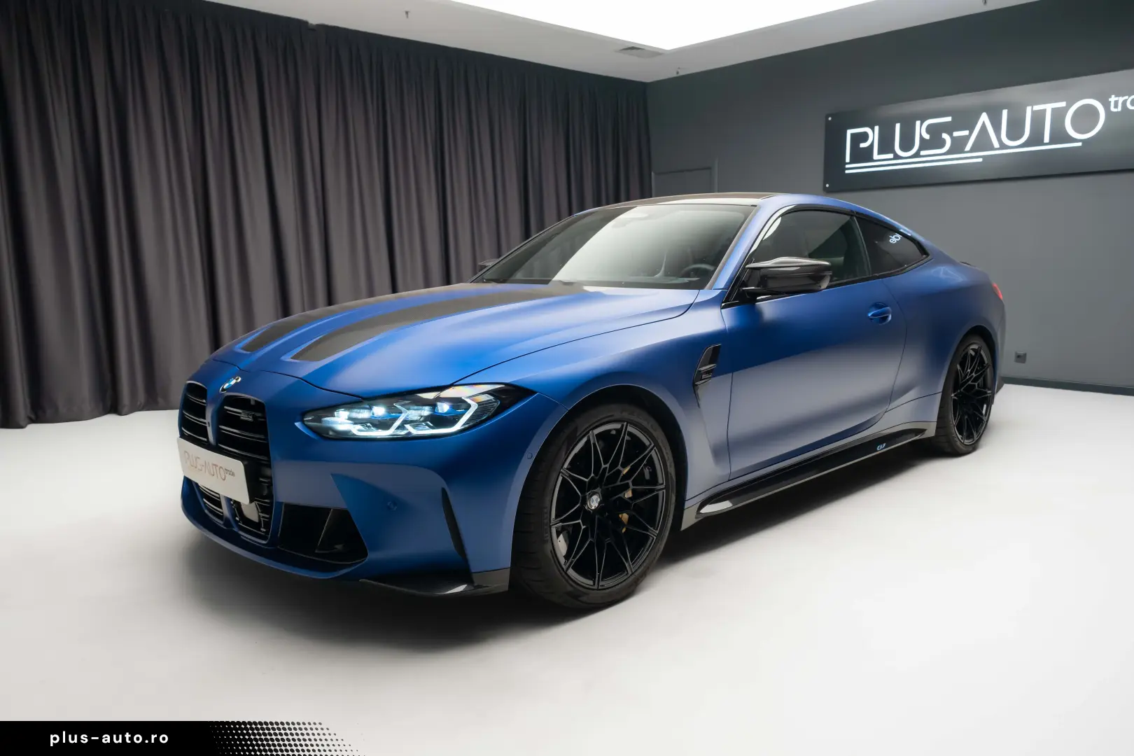 BMW M4 COMPETITION