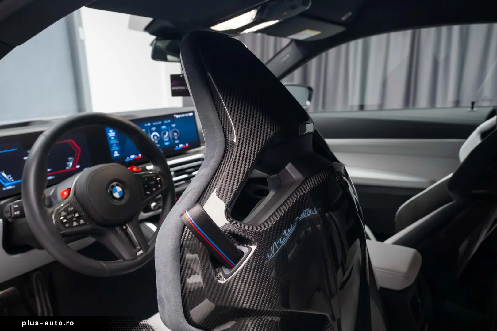 BMW M4 COMPETITION