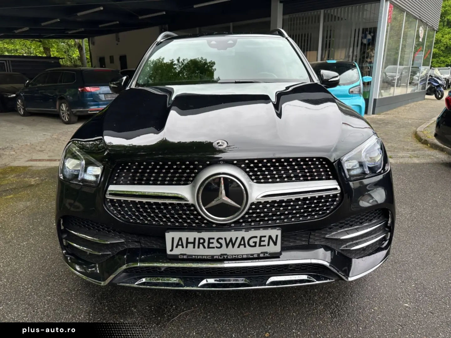MERCEDES-BENZ GLE 300 MBUX 4Matic Panorama AHK AMG MULTIBEAM