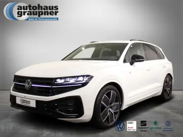 VW Touareg 3.0 TDI 4MOTION Tiptronic R-Line PANO