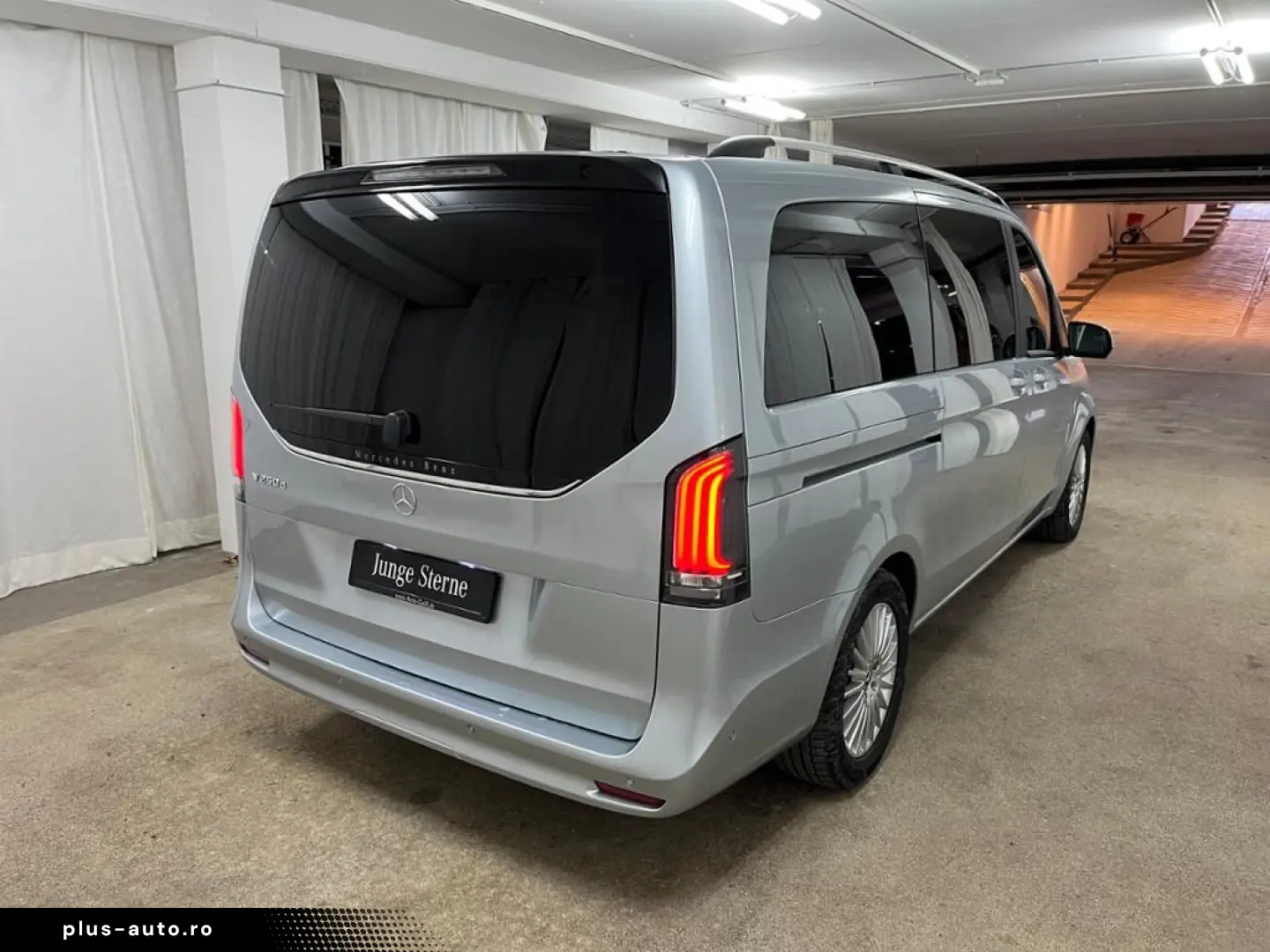 MERCEDES-BENZ V 250 d lang Style Plus AHK Multibeam Distr