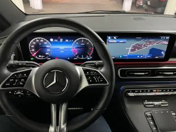 MERCEDES-BENZ V 250 d lang Style Plus AHK Multibeam Distr