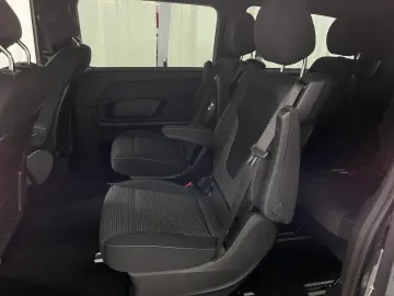 MERCEDES-BENZ V 250 d lang Style Plus AHK Multibeam Distr