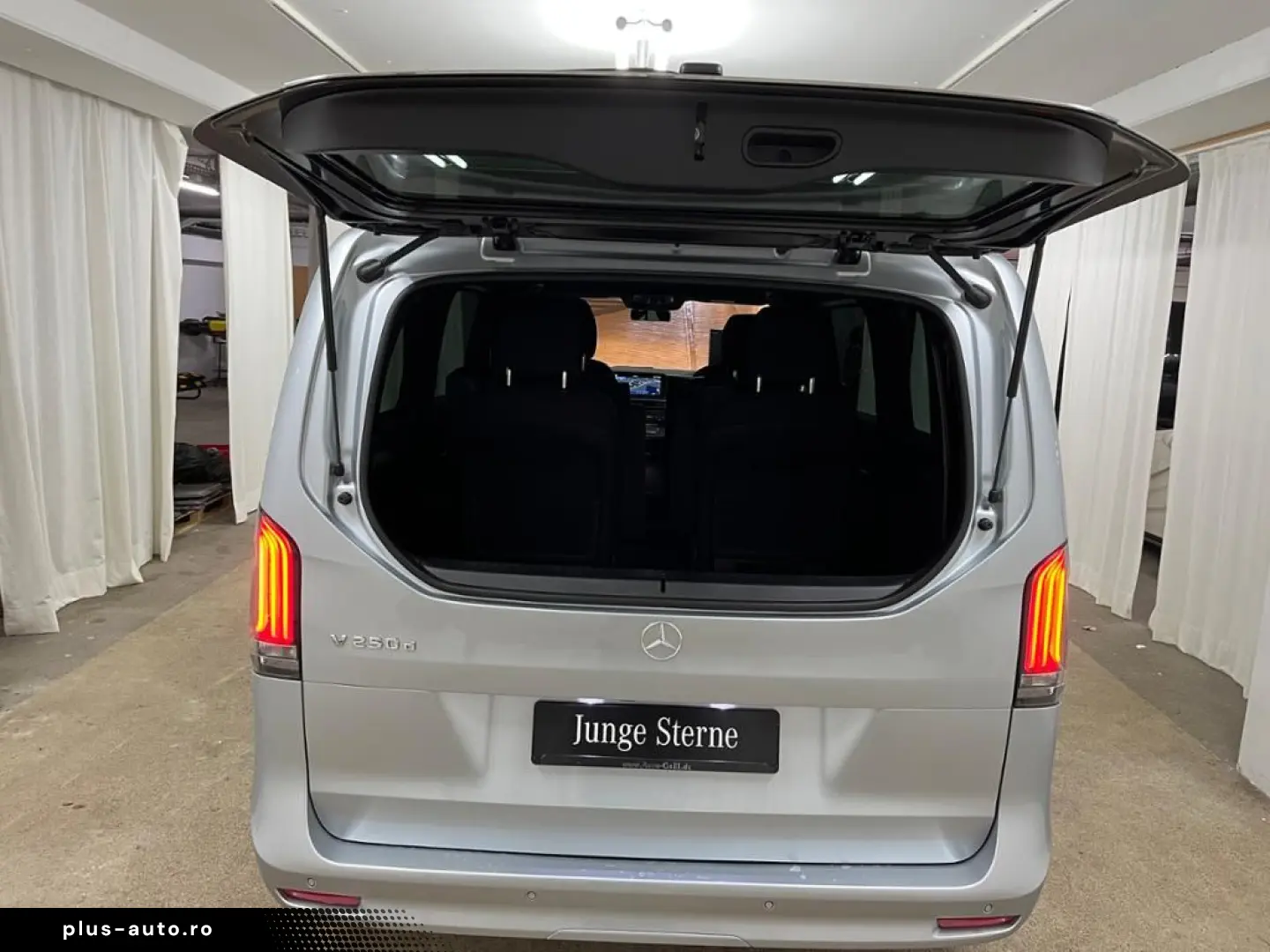 MERCEDES-BENZ V 250 d lang Style Plus AHK Multibeam Distr