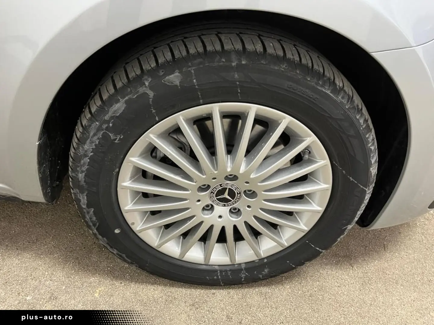 MERCEDES-BENZ V 250 d lang Style Plus AHK Multibeam Distr