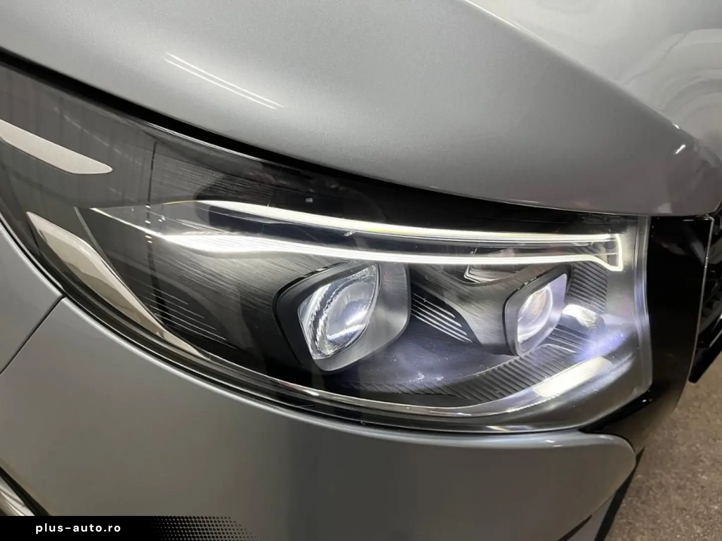 MERCEDES-BENZ V 250 d lang Style Plus AHK Multibeam Distr