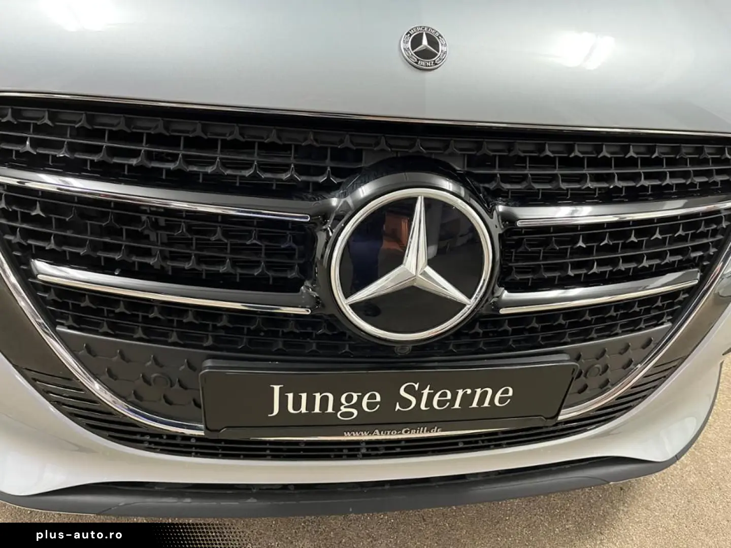 MERCEDES-BENZ V 250 d lang Style Plus AHK Multibeam Distr
