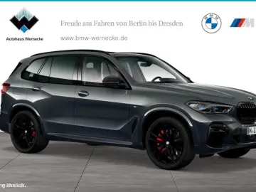 BMW X5 M50i