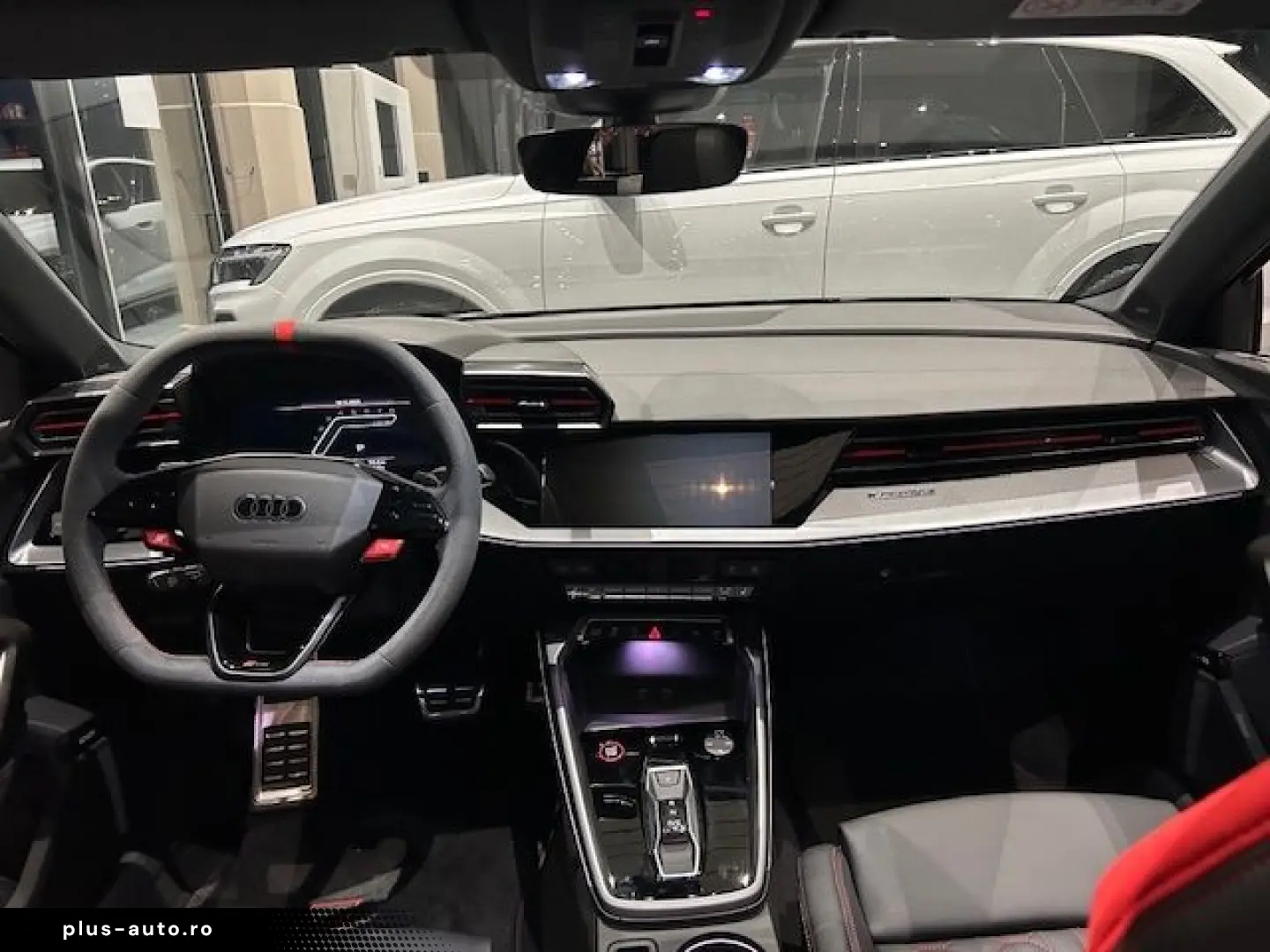 AUDI RS 3 Sportback quattro NP  87.000 €