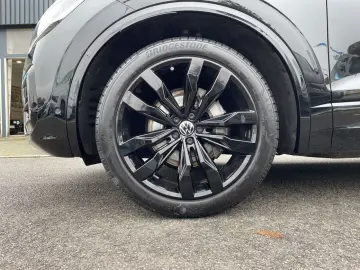 VW Touareg 3.0 TDI R-Line AHK Standhzg SIDE Klima