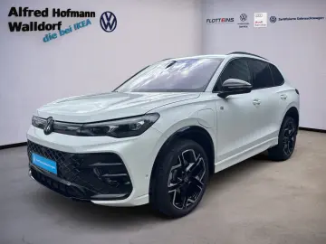 VW Tiguan 1.5 TSI eHybrid R-Line DSG AHK KEYLESS