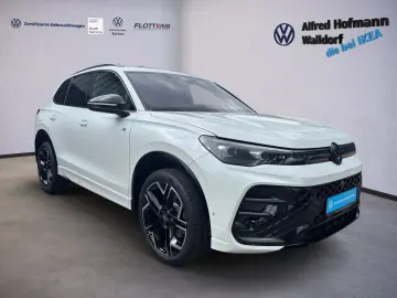 VW Tiguan 1.5 TSI eHybrid R-Line DSG AHK KEYLESS