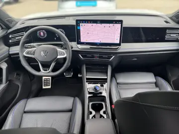 VW Tiguan 1.5 TSI eHybrid R-Line DSG AHK KEYLESS
