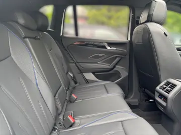 VW Tiguan 1.5 TSI eHybrid R-Line DSG AHK KEYLESS