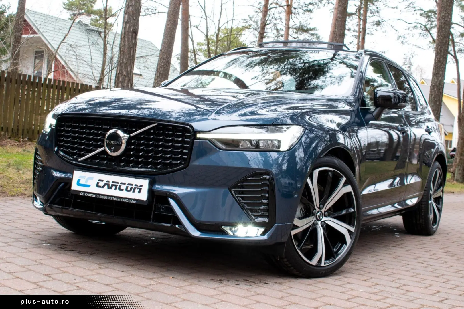 VOLVO XC60 B4 Ultimate DARK B&W Massage 4C FULLOPT
