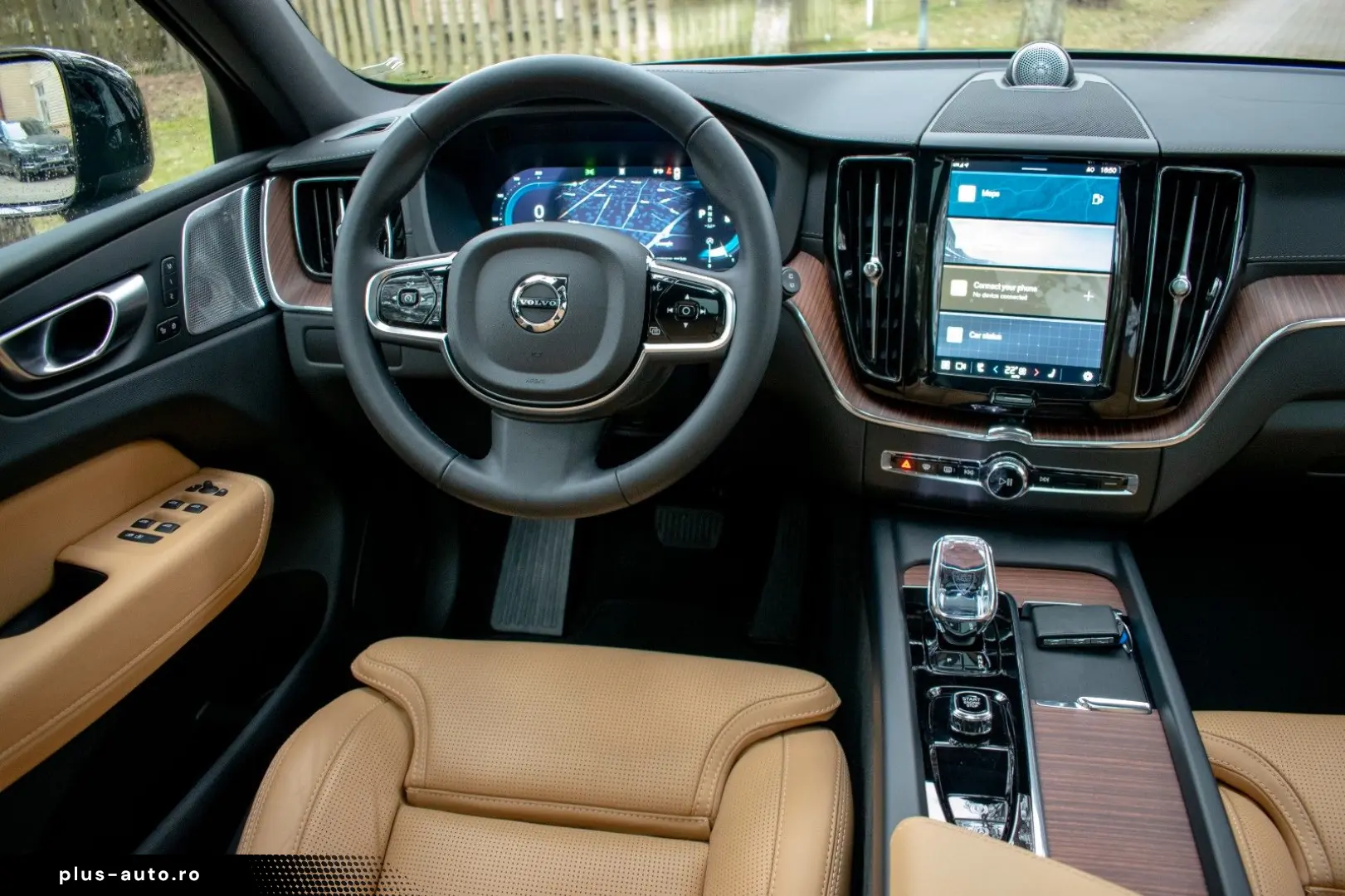 VOLVO XC60 B4 Ultimate DARK B&W Massage 4C FULLOPT