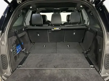 LAND ROVER Discovery D250 Dynamic HSE  7-Sitzer