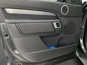 LAND ROVER Discovery D250 Dynamic HSE  7-Sitzer