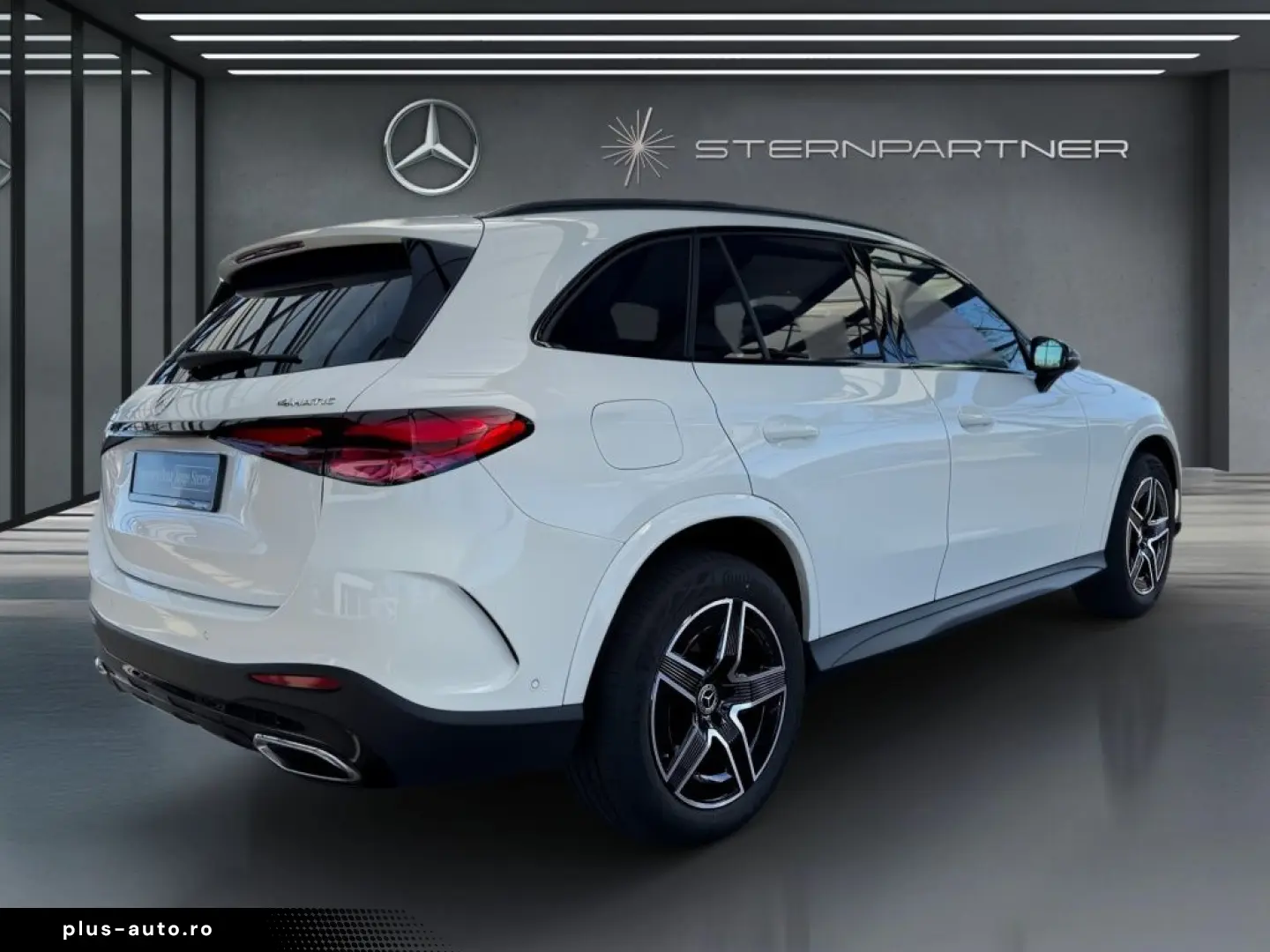 MERCEDES-BENZ GLC 300 e 4M AMG  Night-P  Pano-D  AHK&hellip;