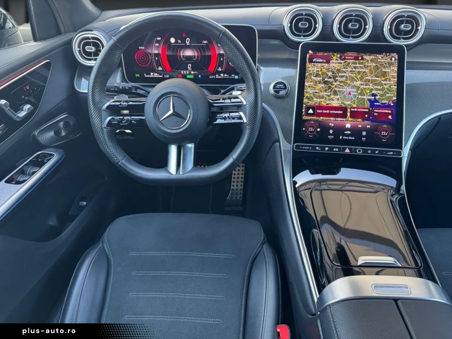 MERCEDES-BENZ GLC 300 e 4M AMG  Night-P  Pano-D  AHK&hellip;