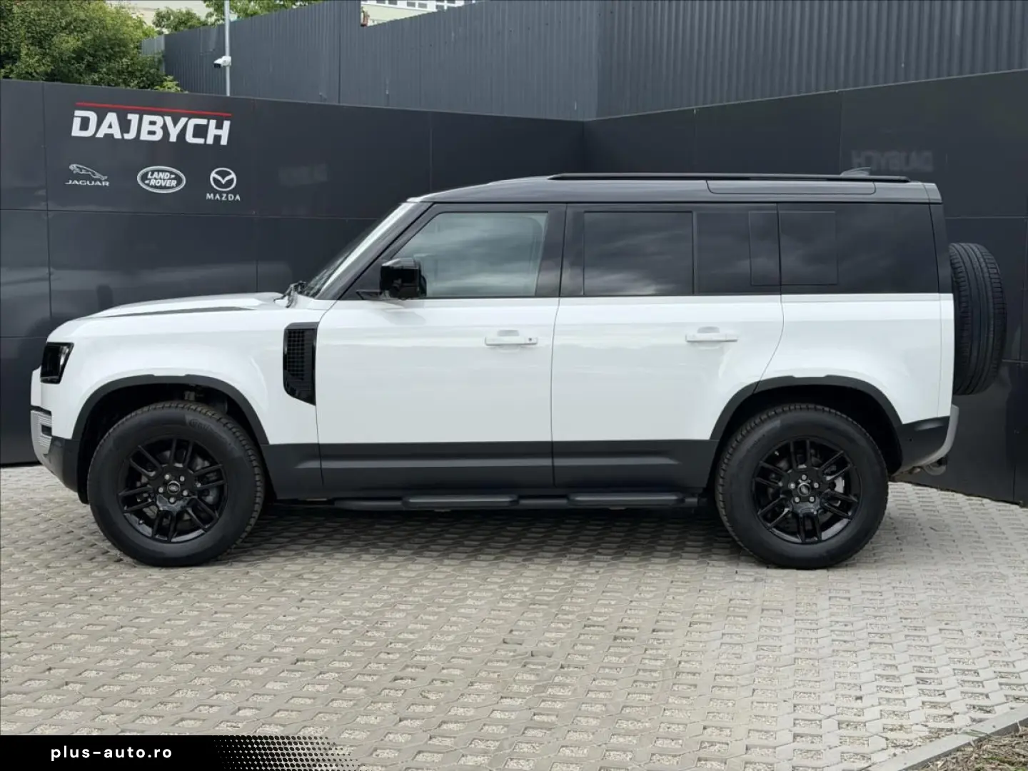 LAND ROVER Defender 110 D200 MHEV S ZÁRUKA