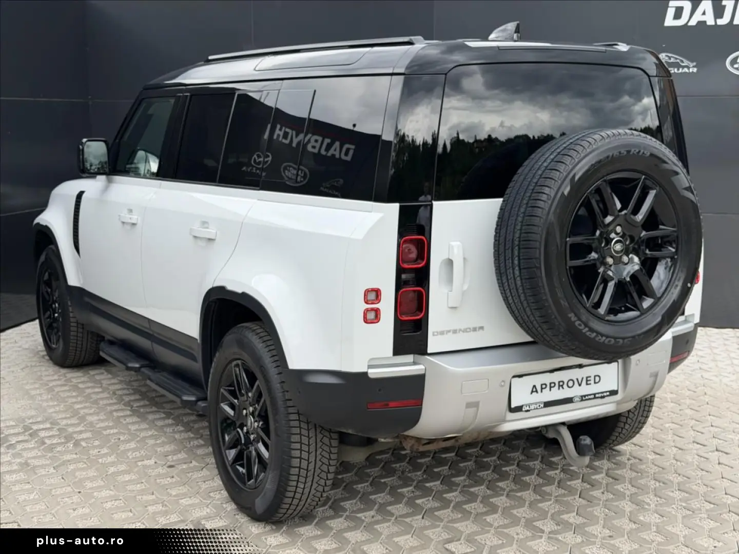 LAND ROVER Defender 110 D200 MHEV S ZÁRUKA