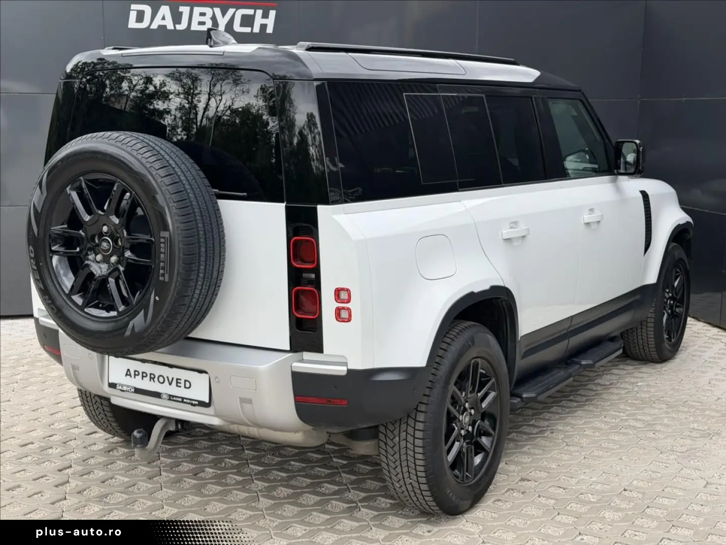 LAND ROVER Defender 110 D200 MHEV S ZÁRUKA