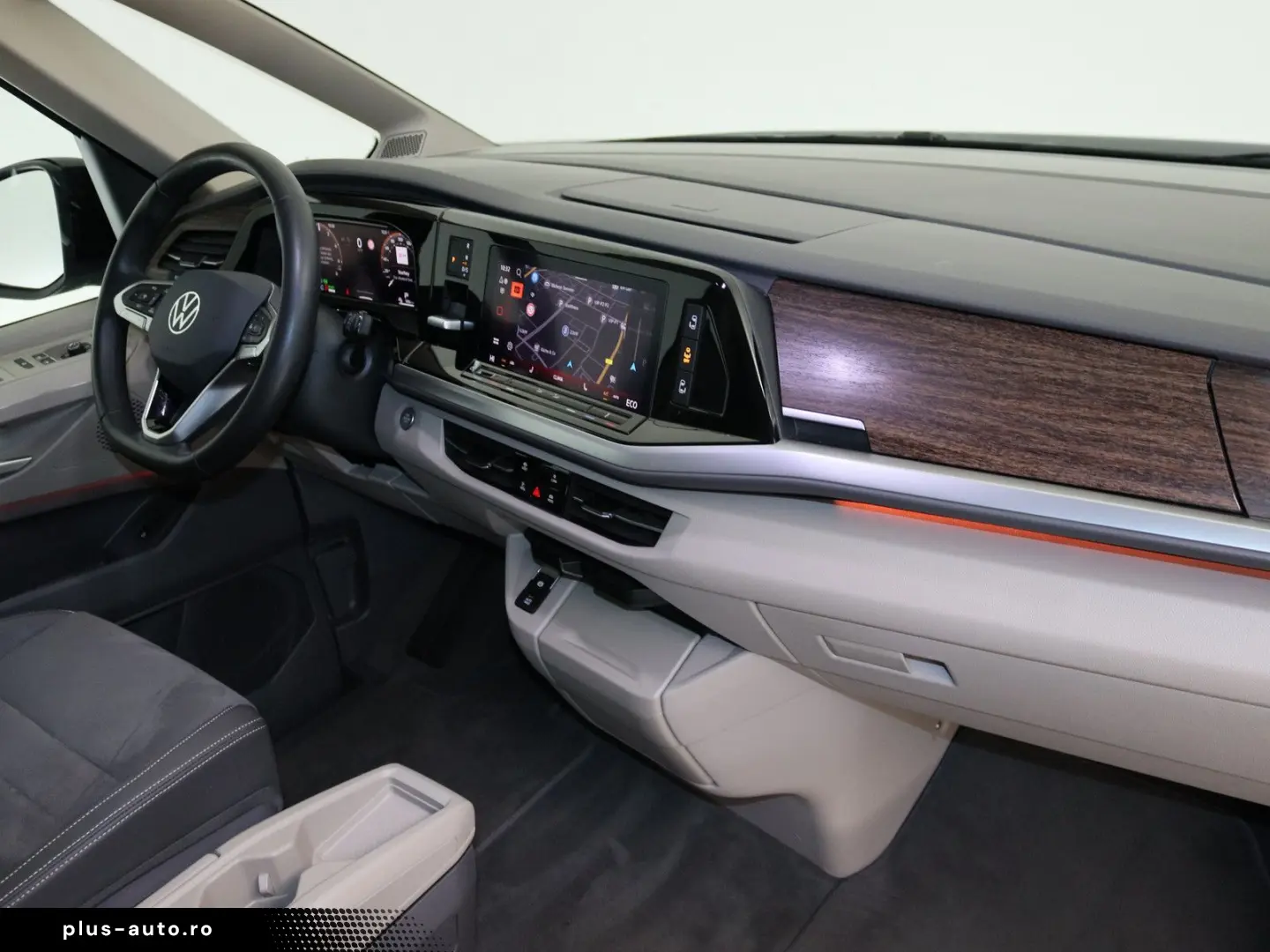VW T7 Multivan 1.5 TSI eHybrid 4MOTION Style AHK