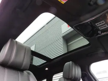LAND ROVER Range Rover Velar P400   Kamera Navi App-Connect