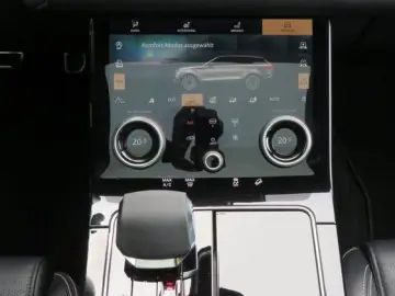 LAND ROVER Range Rover Velar P400   Kamera Navi App-Connect