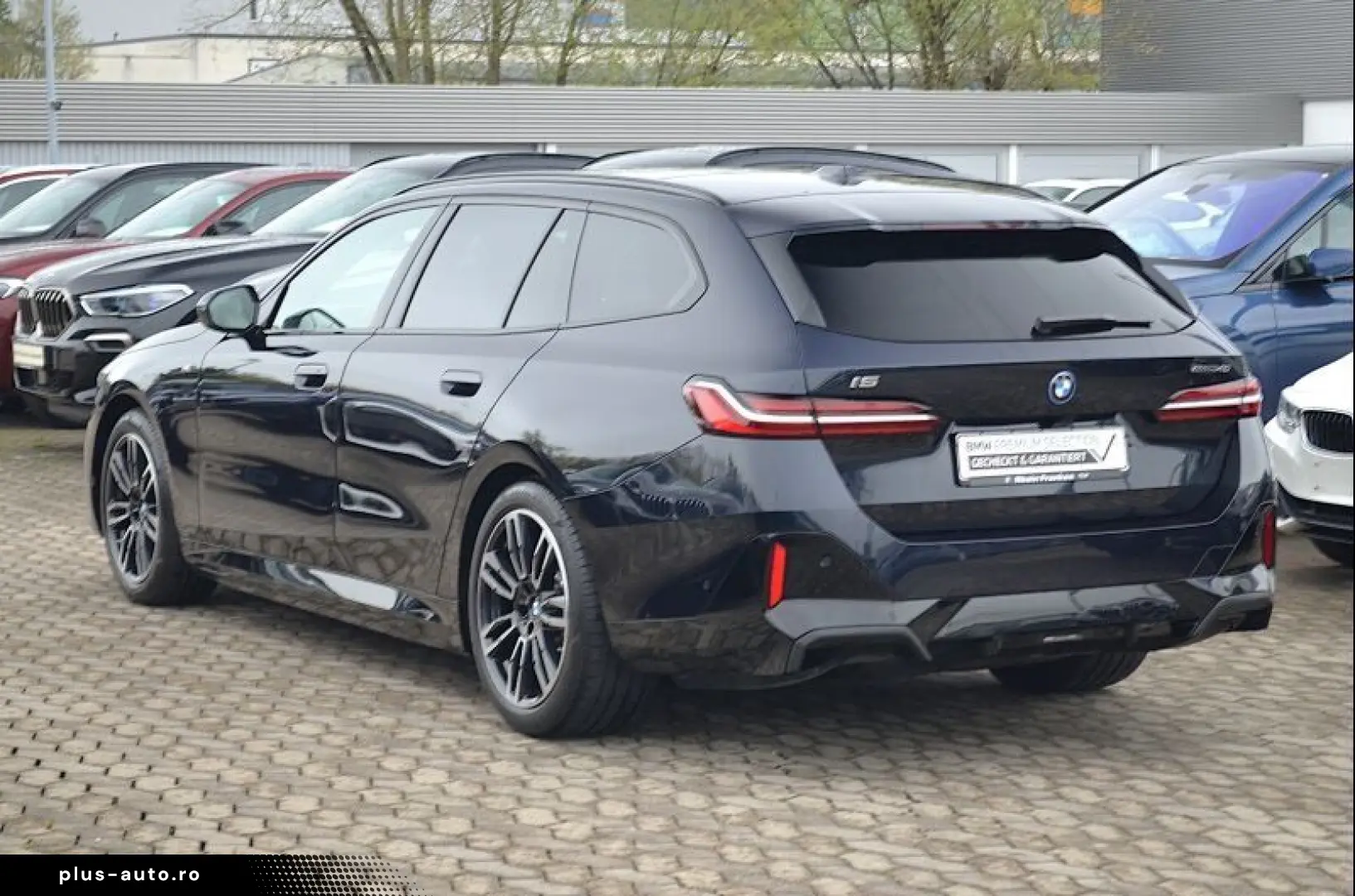 BMW i5 eDrive40 M Sport LiveCptProf.Bow&Wil.AHK.Pano