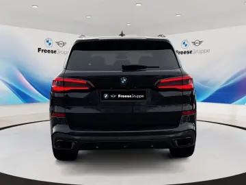 BMW X5 xDrive30d AHK 360  HEAD-UP RFK HIFI LORDOSE