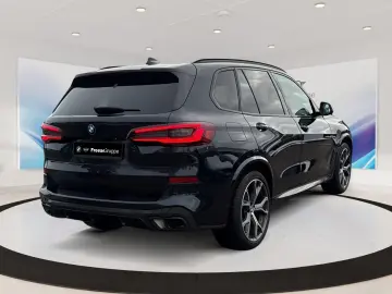 BMW X5 xDrive30d AHK 360  HEAD-UP RFK HIFI LORDOSE