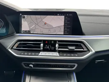 BMW X5 xDrive30d AHK 360  HEAD-UP RFK HIFI LORDOSE