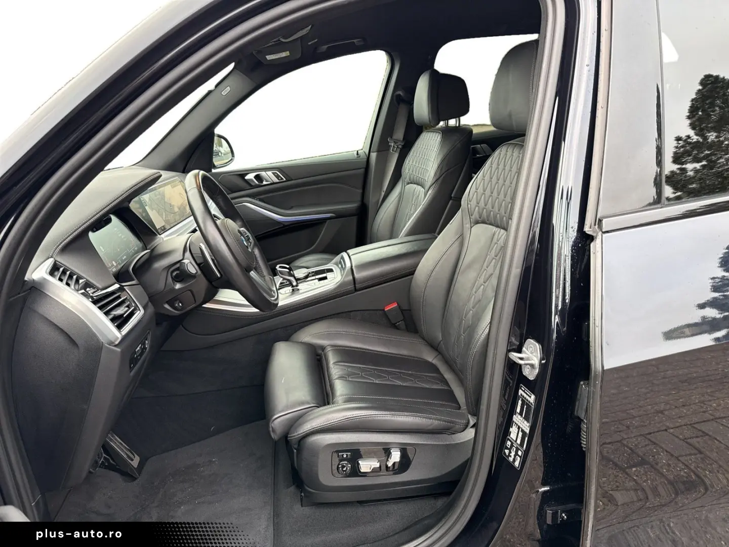 BMW X5 xDrive30d AHK 360  HEAD-UP RFK HIFI LORDOSE