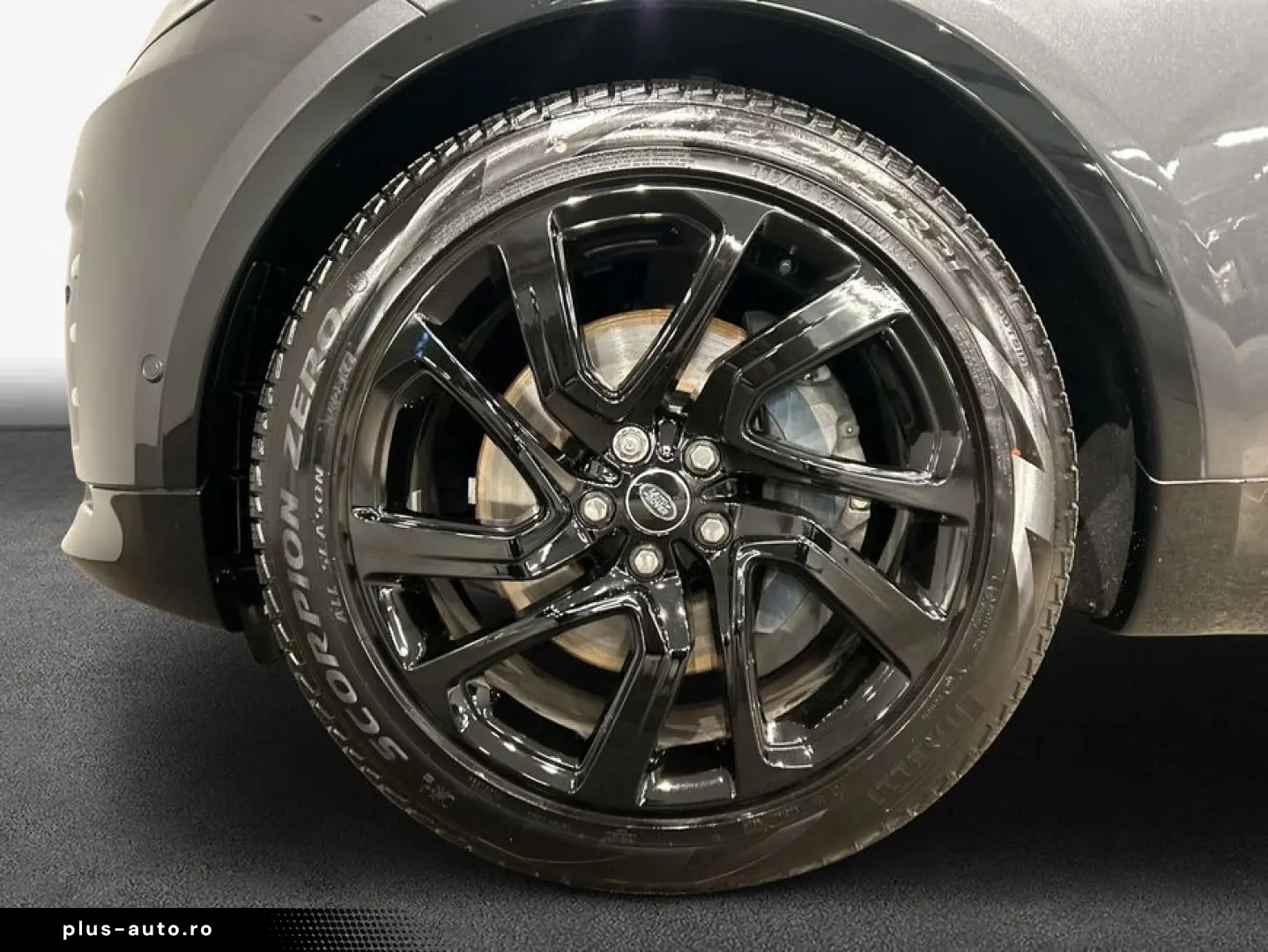 LAND ROVER Discovery D350 Dynamic SE