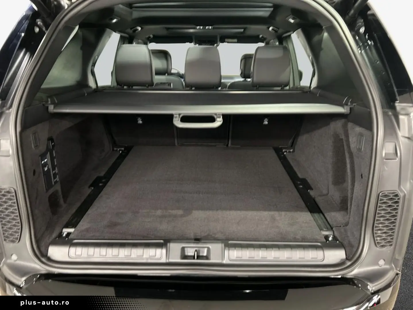 LAND ROVER Discovery D350 Dynamic SE
