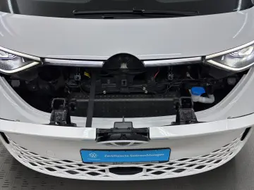 VW ID. Buzz Pro LR (Garantie 02 2030.AHK.Kamera.7 S