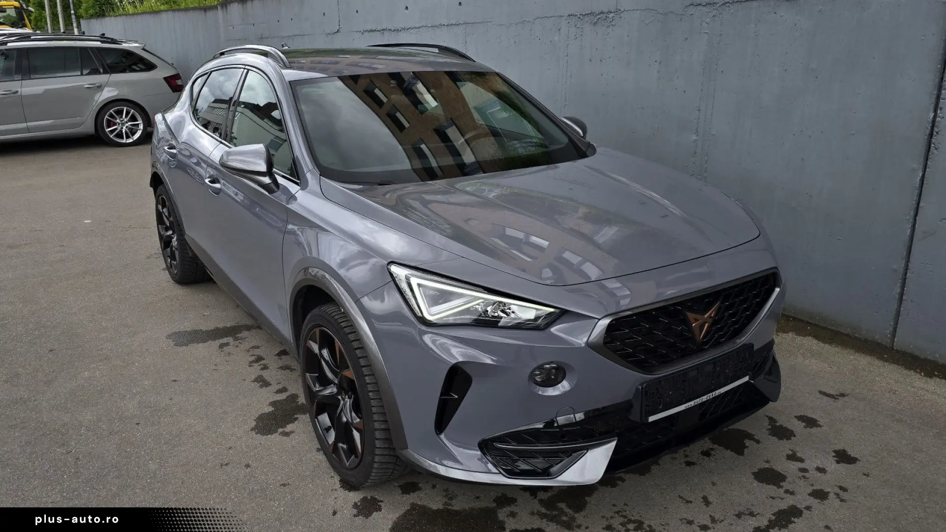 CUPRA Formentor 1.4 e-HYBRID DSG Virtual Navi K-les 19
