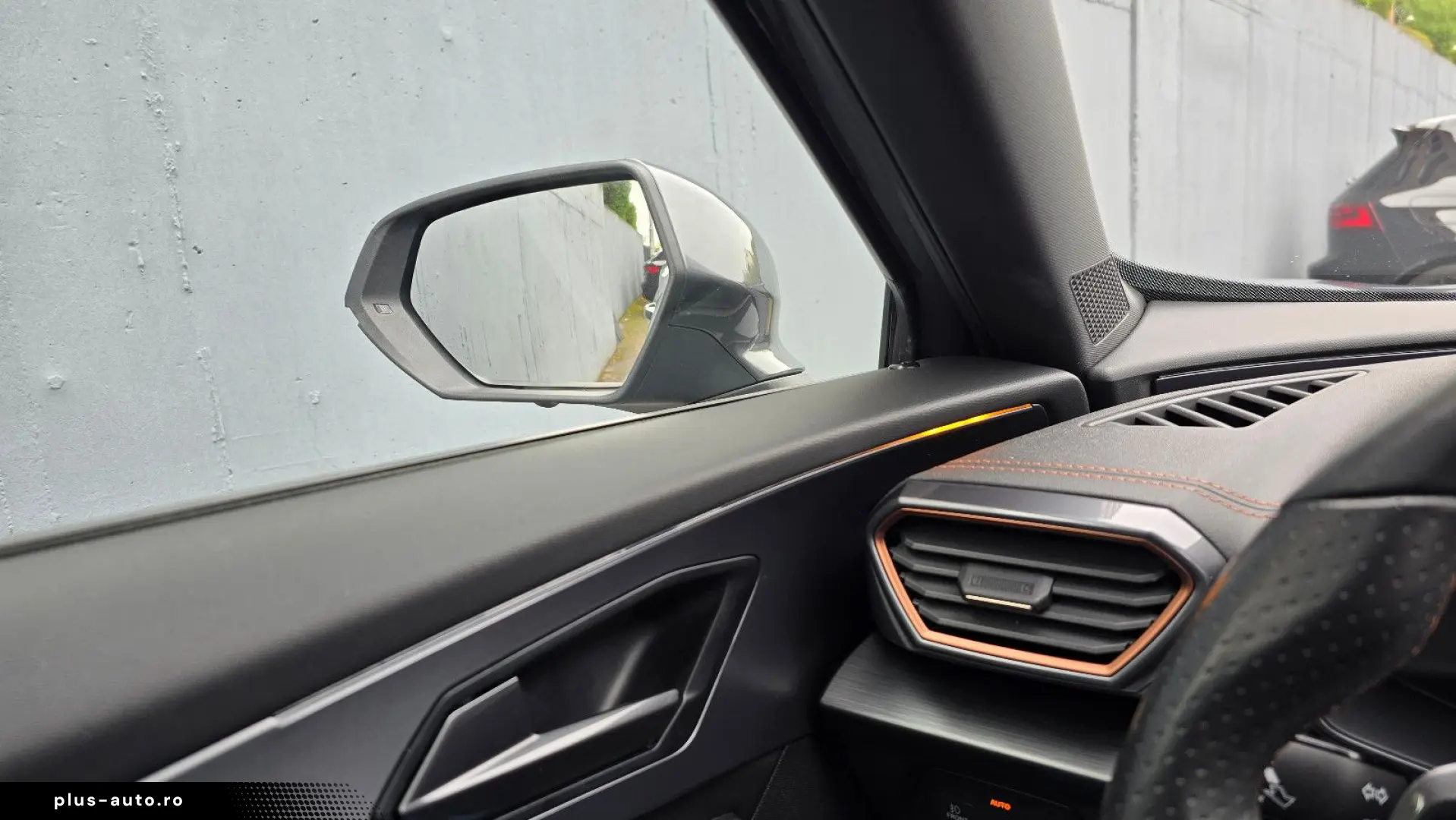 CUPRA Formentor 1.4 e-HYBRID DSG Virtual Navi K-les 19