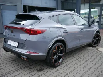CUPRA Formentor 1.4 TSI VZ e-Hybrid DCC ACC LED COPPER