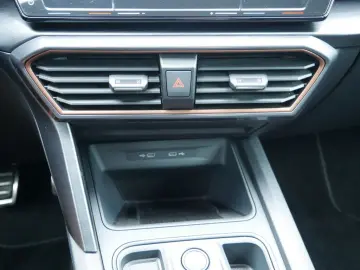 CUPRA Formentor 1.4 TSI VZ e-Hybrid DCC ACC LED COPPER